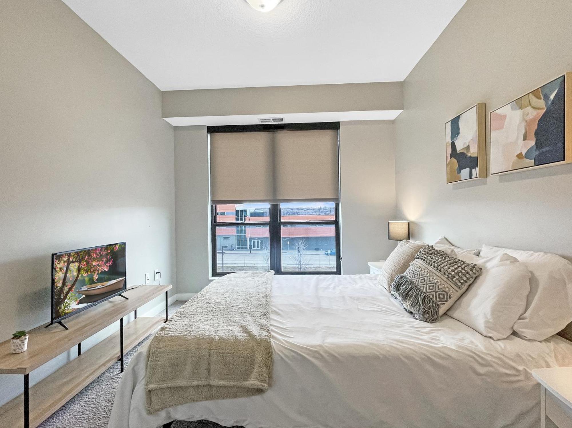 Ferienwohnung Large Downtown 2Br -Hot Tub-Downtown! Des Moines Exterior foto