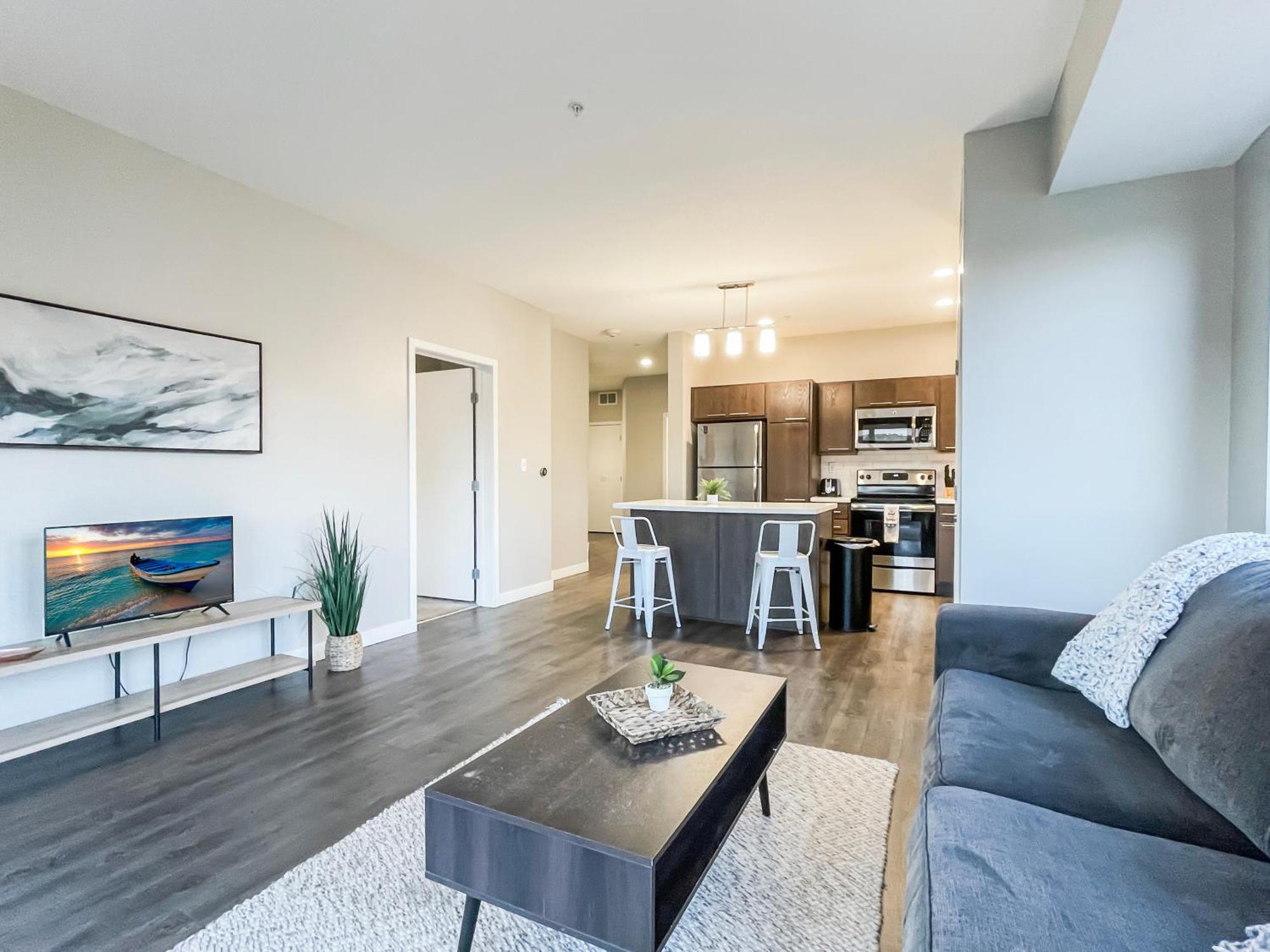 Ferienwohnung Large Downtown 2Br -Hot Tub-Downtown! Des Moines Exterior foto